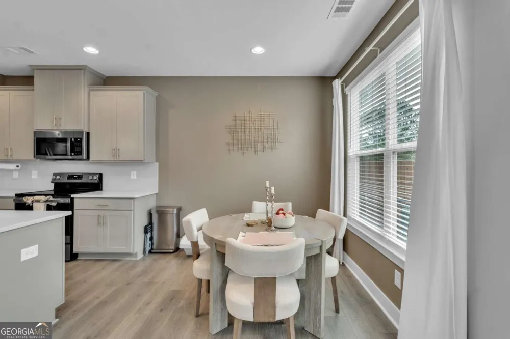 7689 Baron RD Fairburn, GA 30213