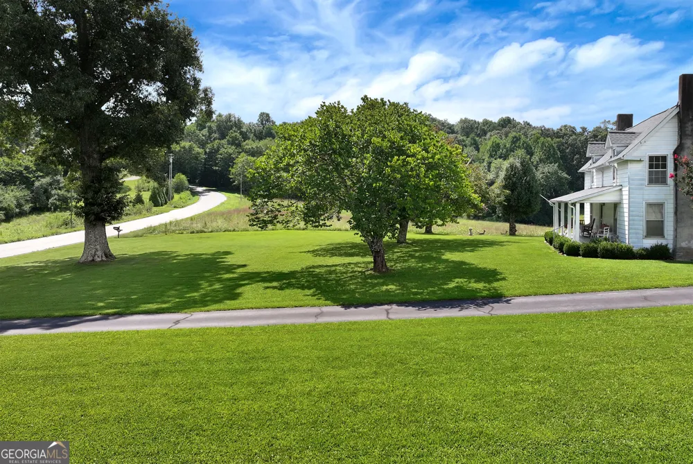 4041 Ada ST Blue Ridge, GA 30513