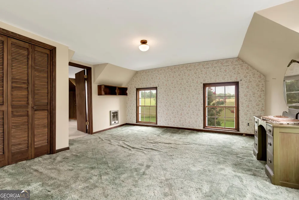 4041 Ada ST Blue Ridge, GA 30513