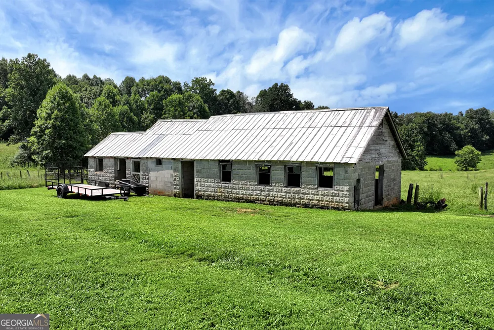 4041 Ada ST Blue Ridge, GA 30513