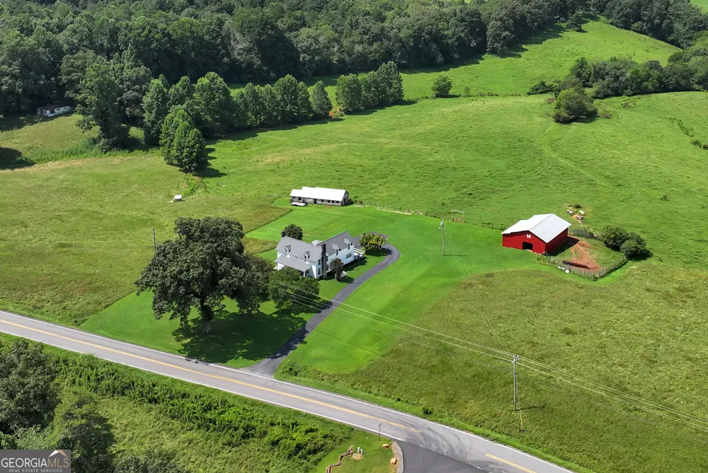 4041 Ada ST Blue Ridge, GA 30513