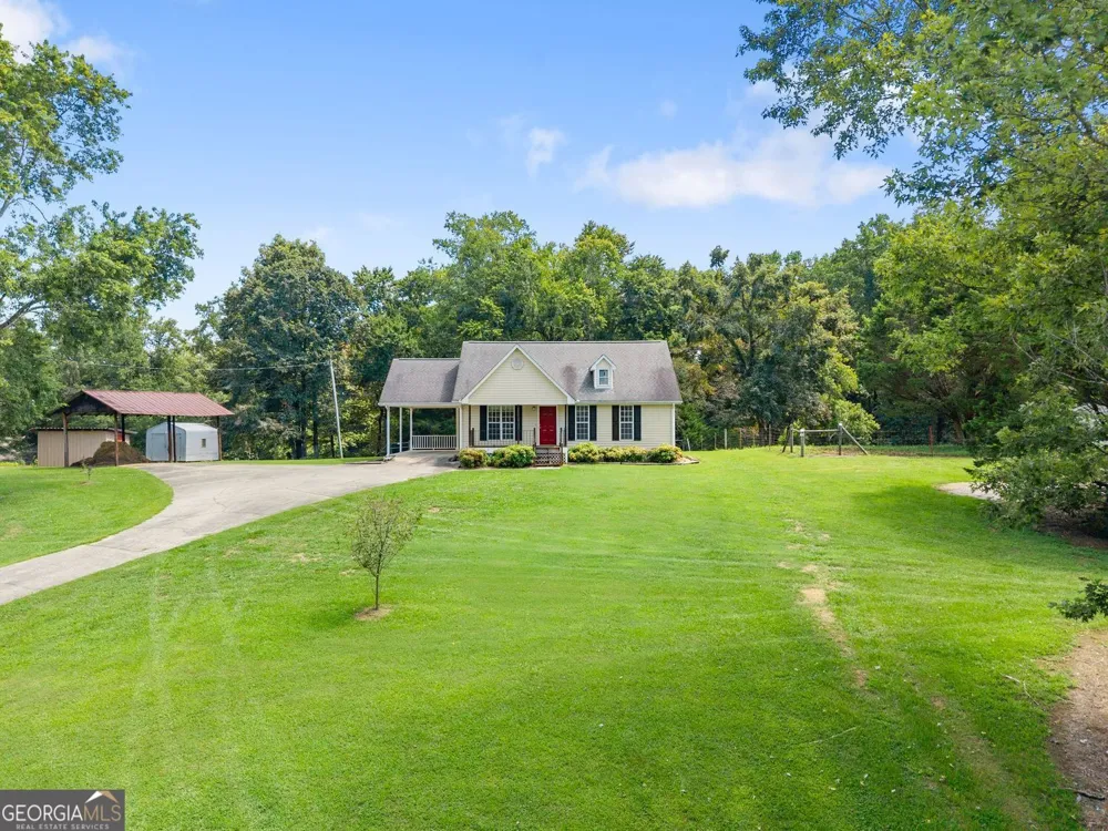 5740 Thompson Bridge RD Murrayville, GA 30564