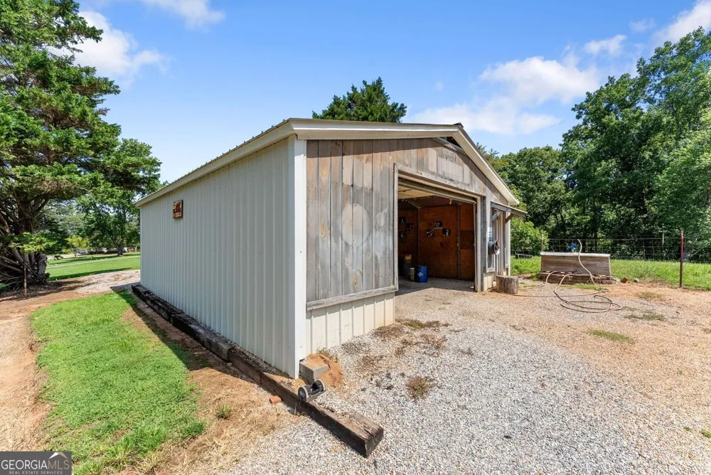 5740 Thompson Bridge RD Murrayville, GA 30564