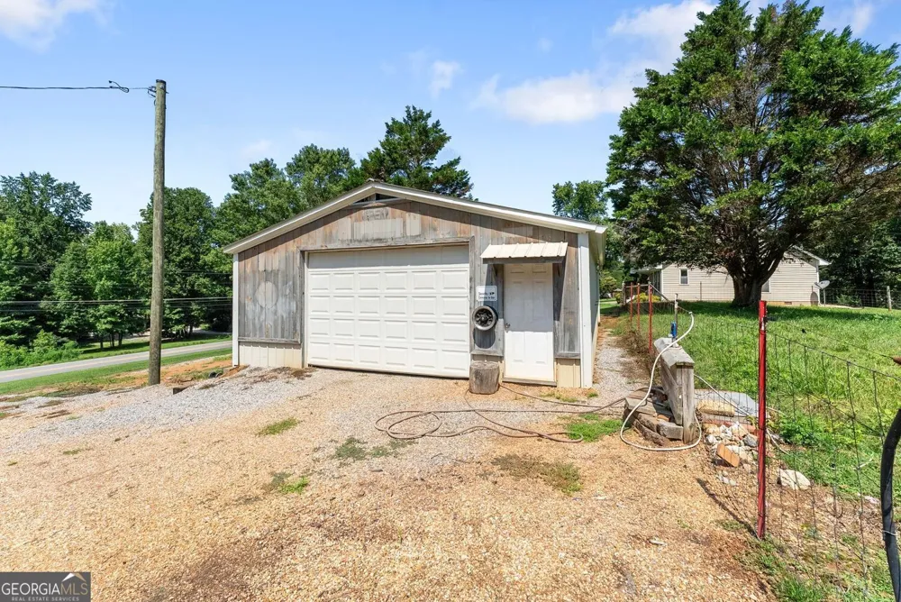 5740 Thompson Bridge RD Murrayville, GA 30564