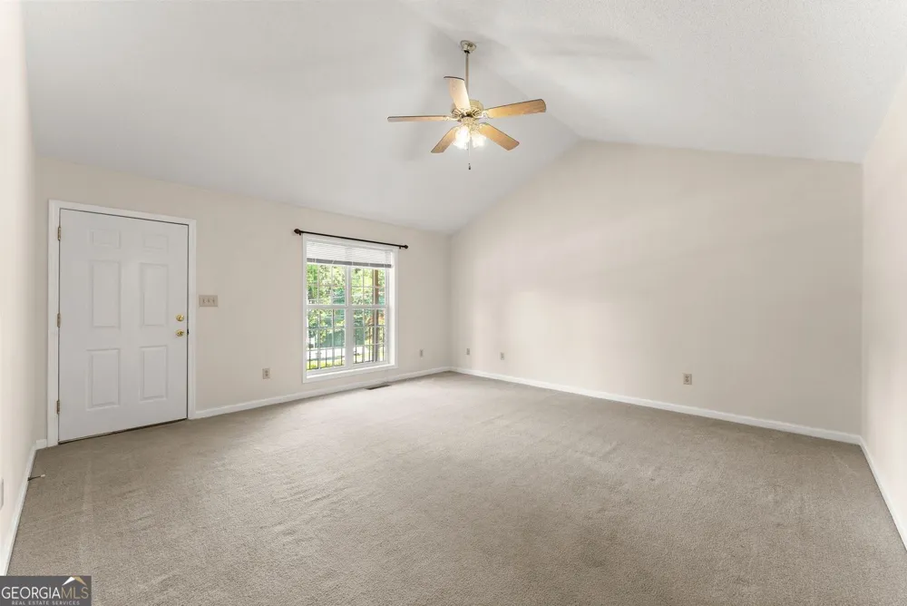 5740 Thompson Bridge RD Murrayville, GA 30564