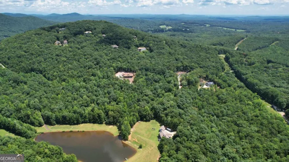271 Highlands DR Clarkesville, GA 30523