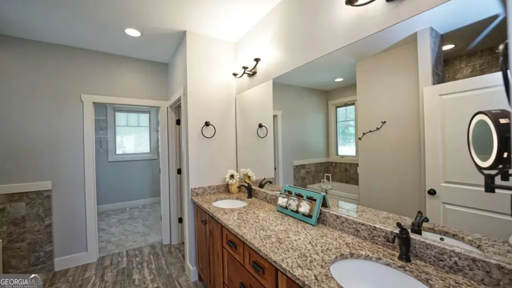 271 Highlands DR Clarkesville, GA 30523