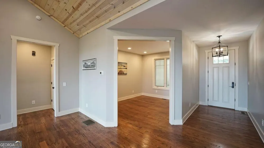 271 Highlands DR Clarkesville, GA 30523