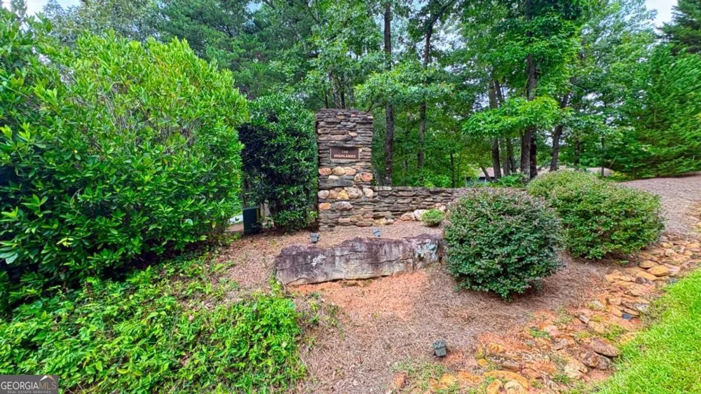 271 Highlands DR Clarkesville, GA 30523
