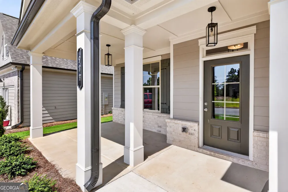 922 Homepark CIR Buford, GA 30518