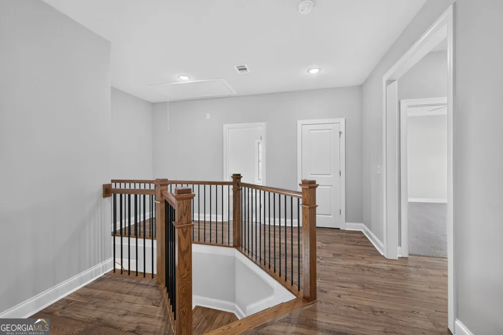 922 Homepark CIR Buford, GA 30518