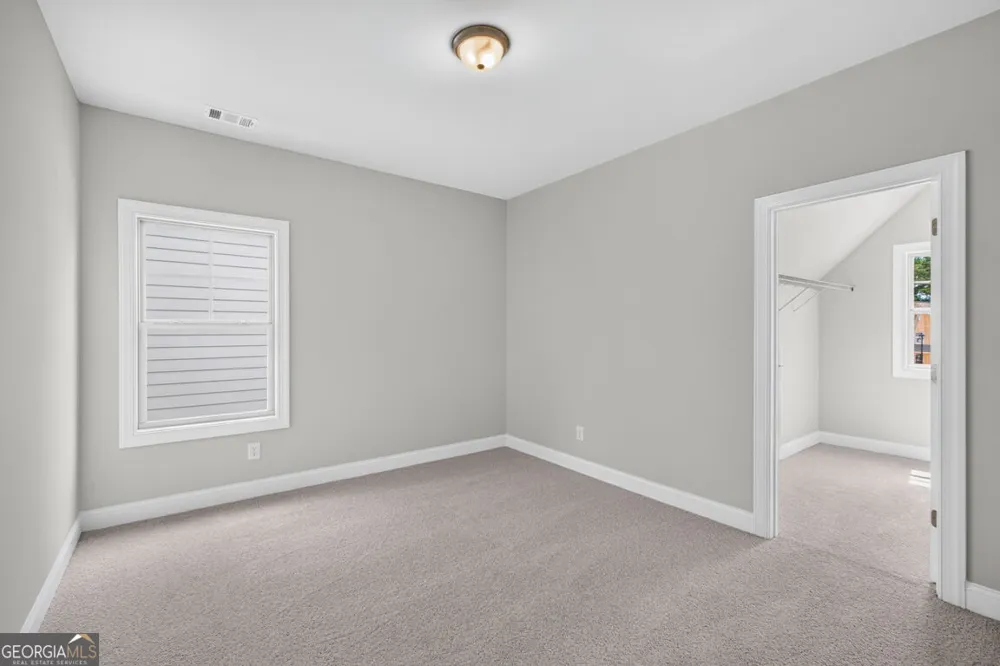 922 Homepark CIR Buford, GA 30518