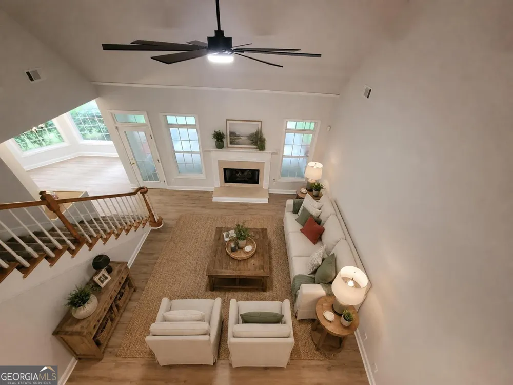 250 Jordan PL Fayetteville, GA 30215