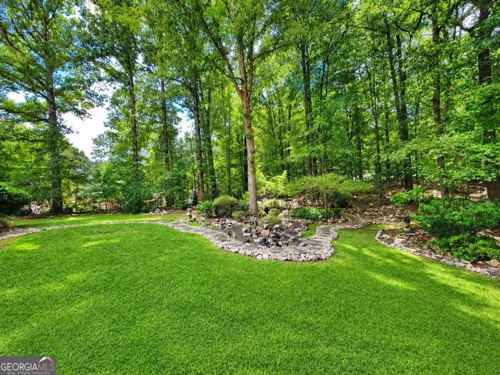 250 Jordan PL Fayetteville, GA 30215