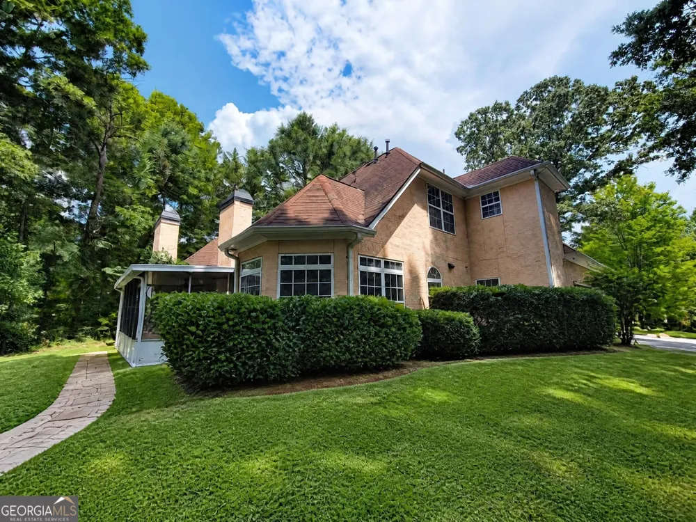 250 Jordan PL Fayetteville, GA 30215
