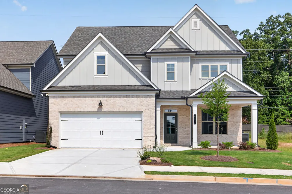 982 Homepark CIR Buford, GA 30518