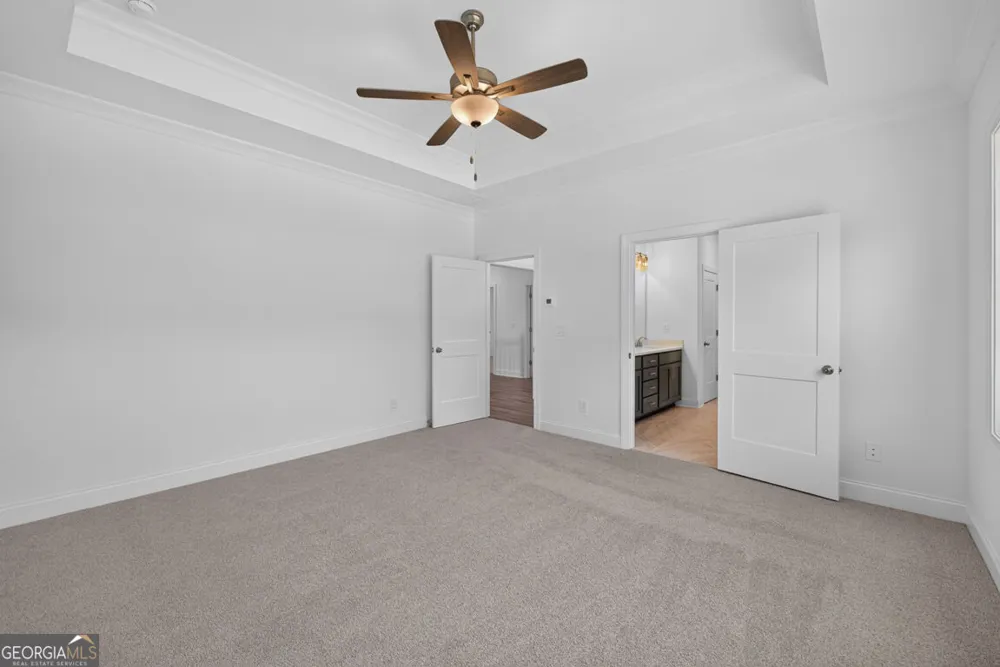 982 Homepark CIR Buford, GA 30518