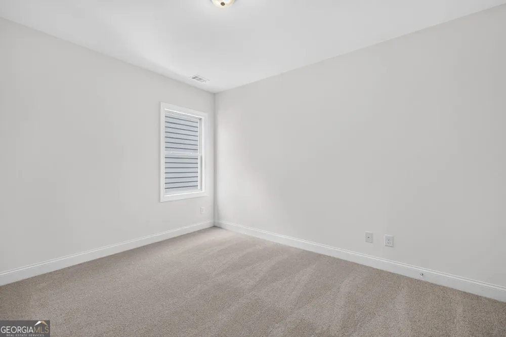 982 Homepark CIR Buford, GA 30518
