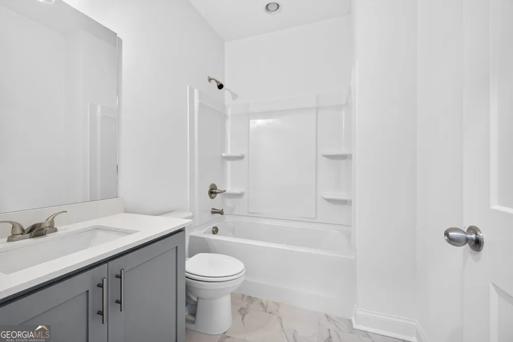 982 Homepark CIR Buford, GA 30518