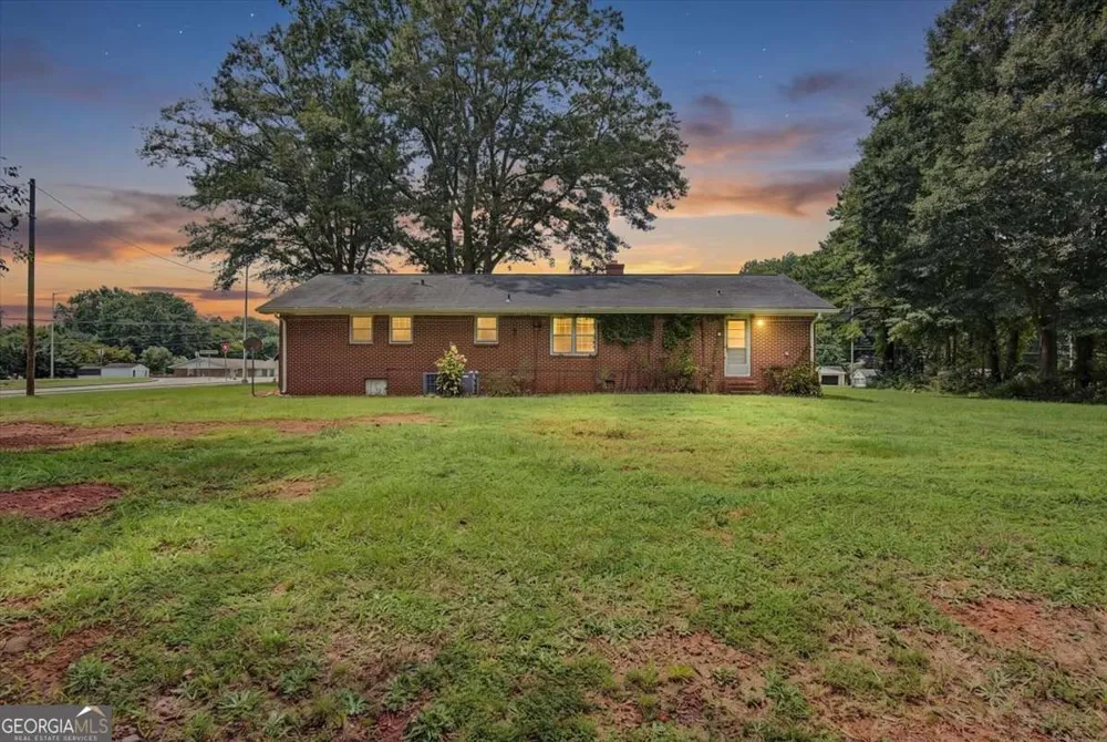 5735 Burnt Hickory RD Powder Springs, GA 30127