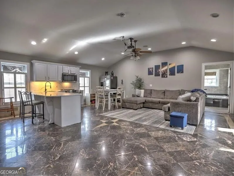 3932 Shoemaker CT Marietta, GA 30062