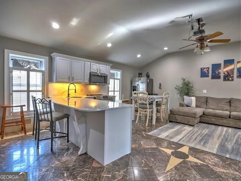 3932 Shoemaker CT Marietta, GA 30062