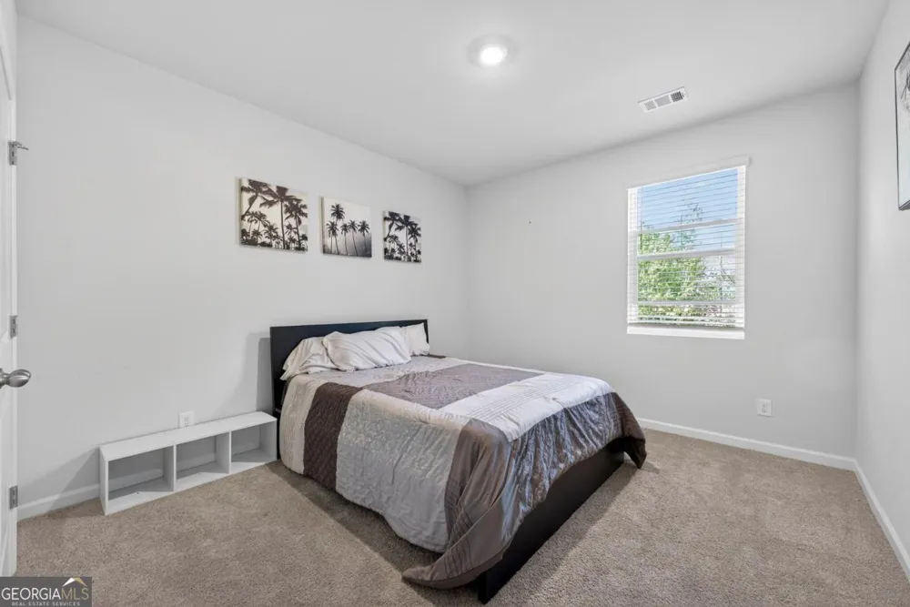 7566 Jennadee DR Fairburn, GA 30213