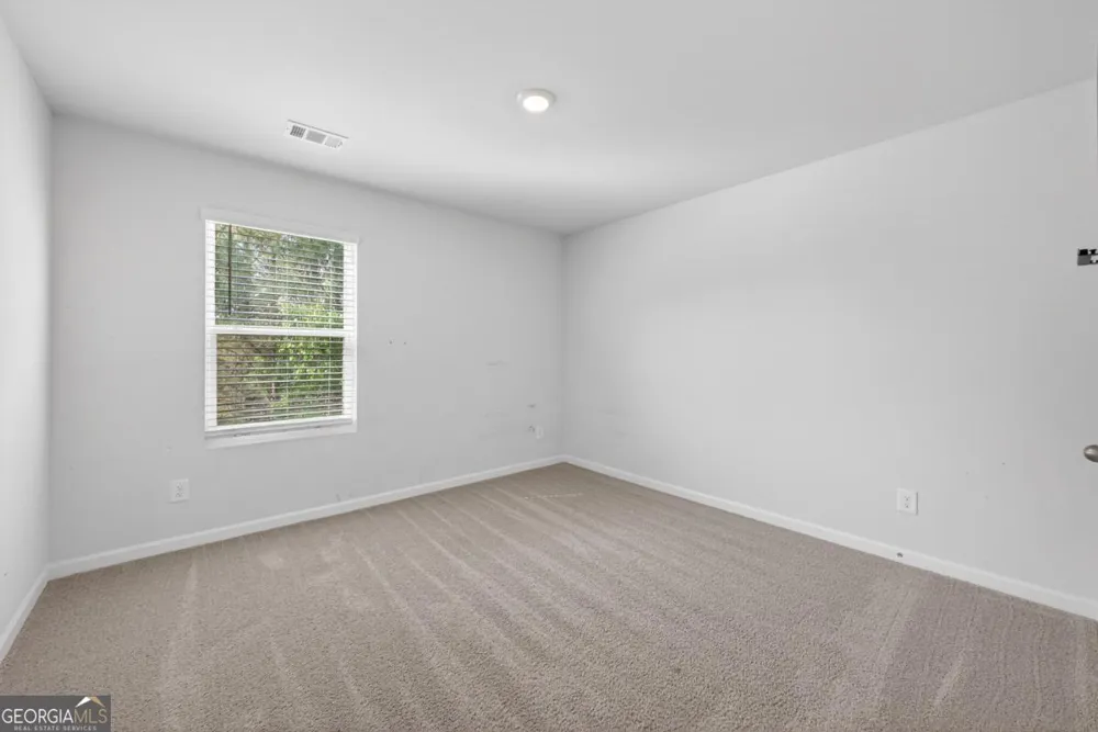 7566 Jennadee DR Fairburn, GA 30213