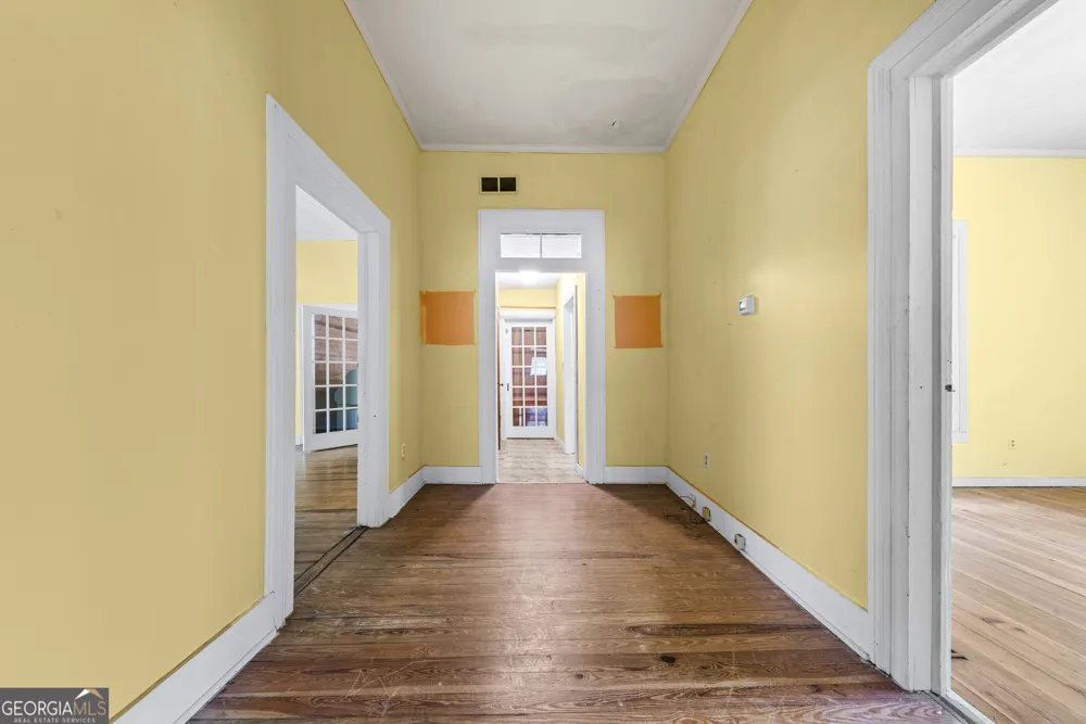 1047 Dixie RD Covington, GA 30014