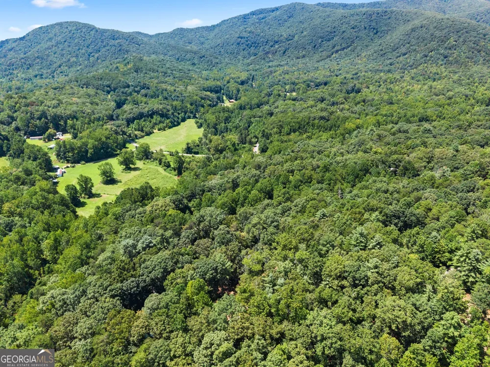 188 Marion LN Sautee Nacoochee, GA 30571