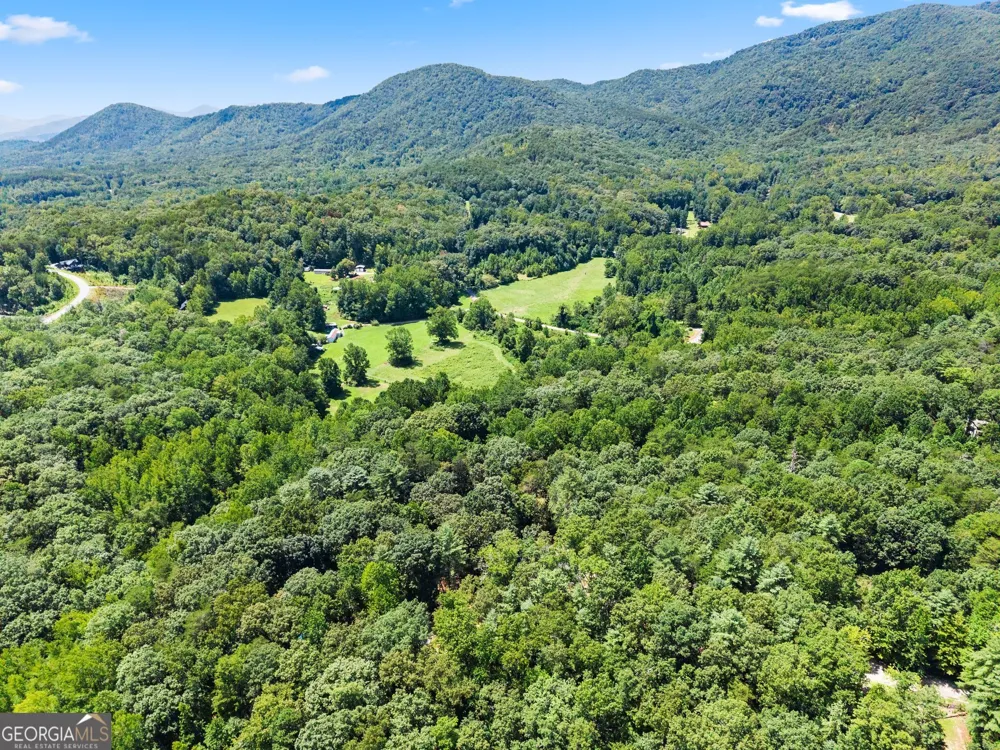 188 Marion LN Sautee Nacoochee, GA 30571