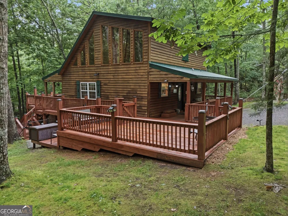 680 Hawthorne Ln Murphy, NC 28906