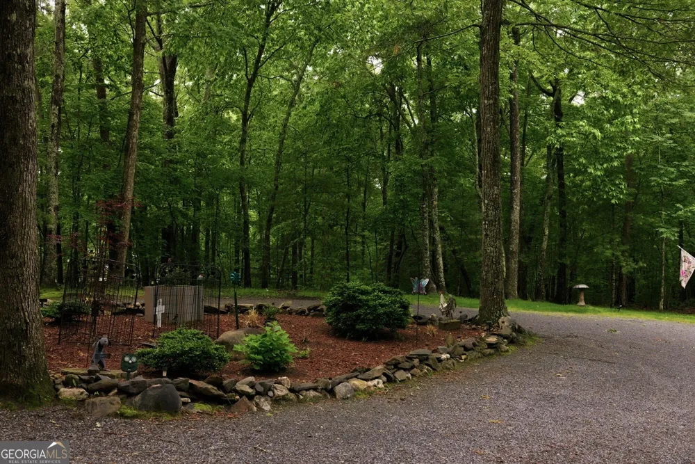 680 Hawthorne Ln Murphy, NC 28906