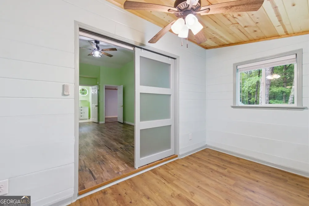 680 Hawthorne Ln Murphy, NC 28906