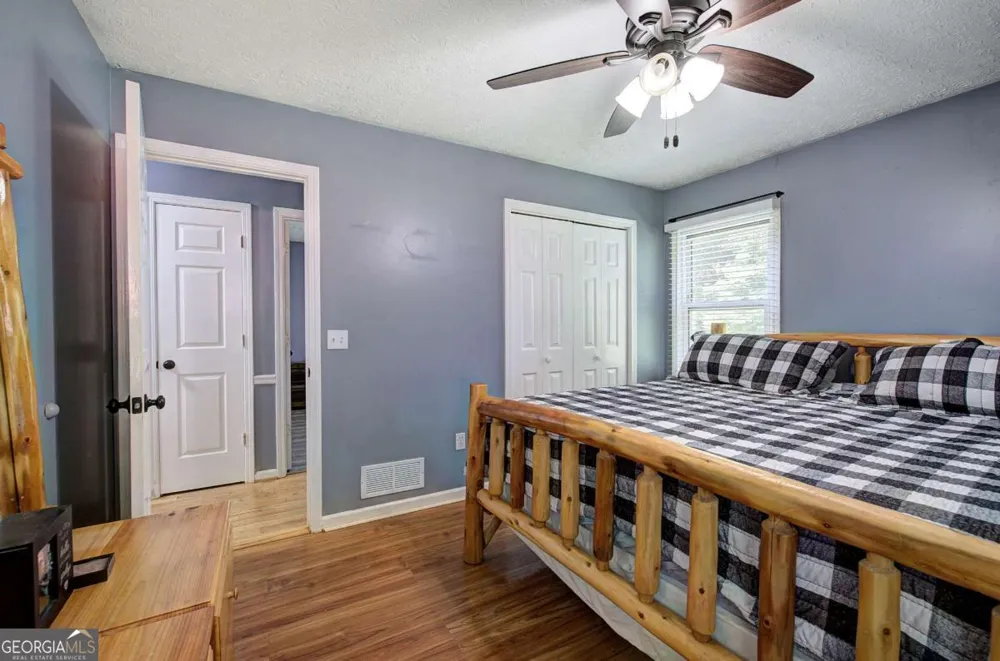 14 Bradford CT SW Cartersville, GA 30120