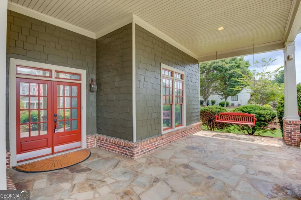 2843 White Azalea ST Buford, GA 30519