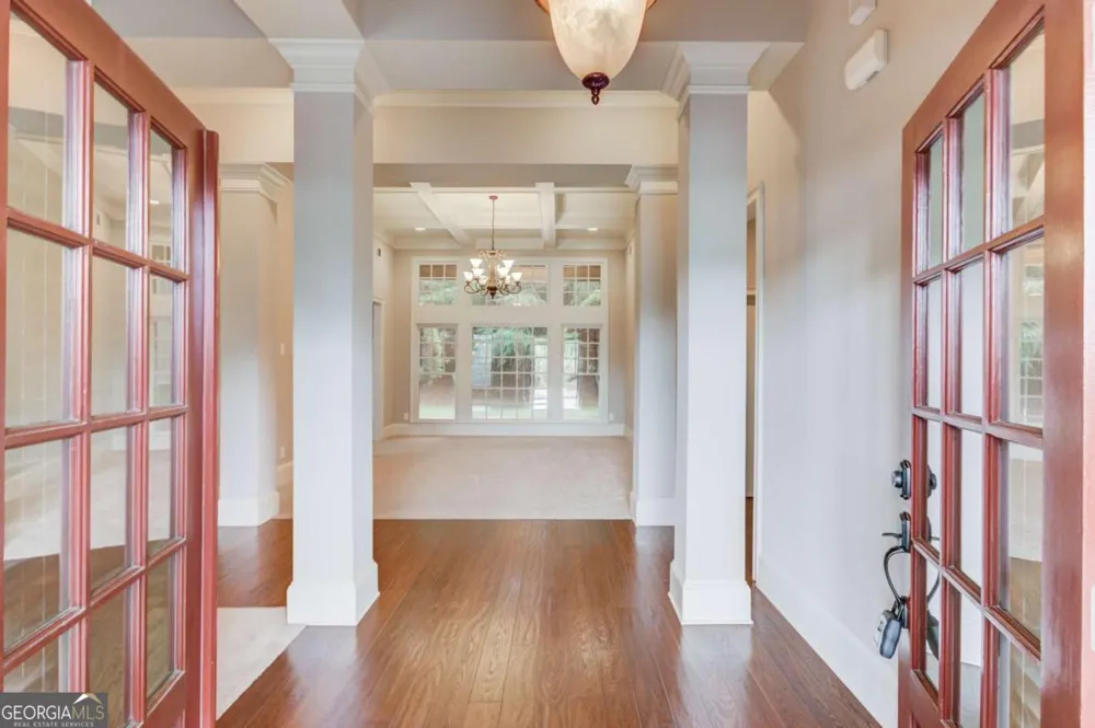 2843 White Azalea ST Buford, GA 30519