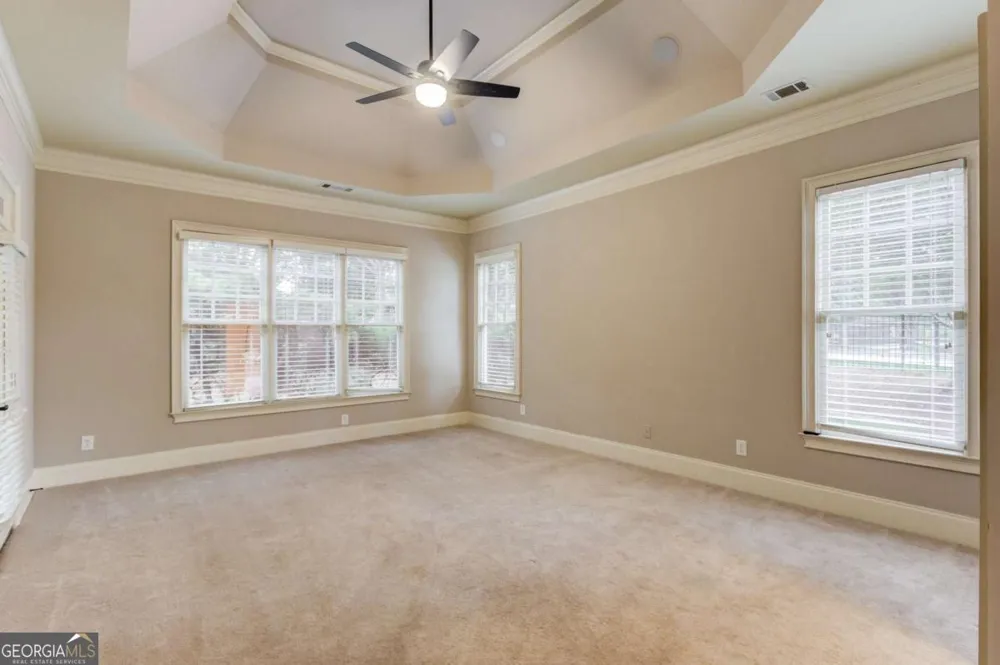 2843 White Azalea ST Buford, GA 30519
