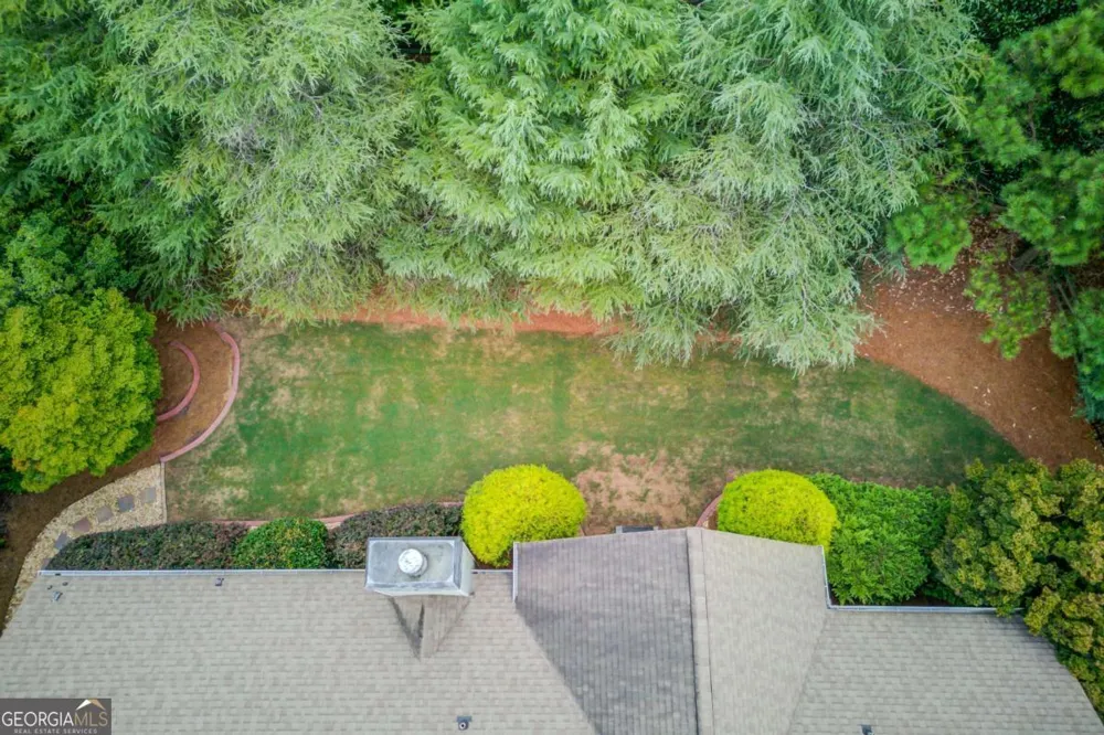 2843 White Azalea ST Buford, GA 30519