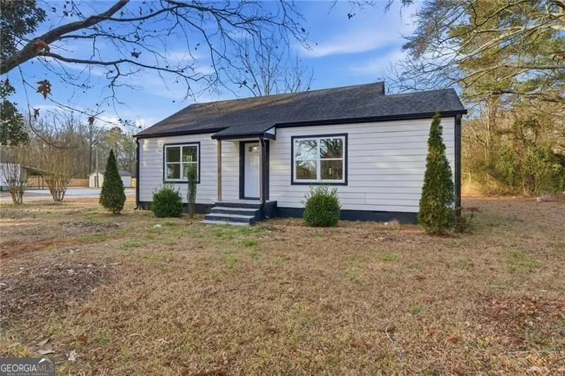 303 Glen Iris DR Monroe, GA 30655