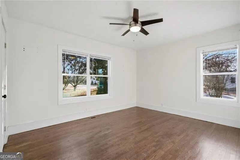 303 Glen Iris DR Monroe, GA 30655