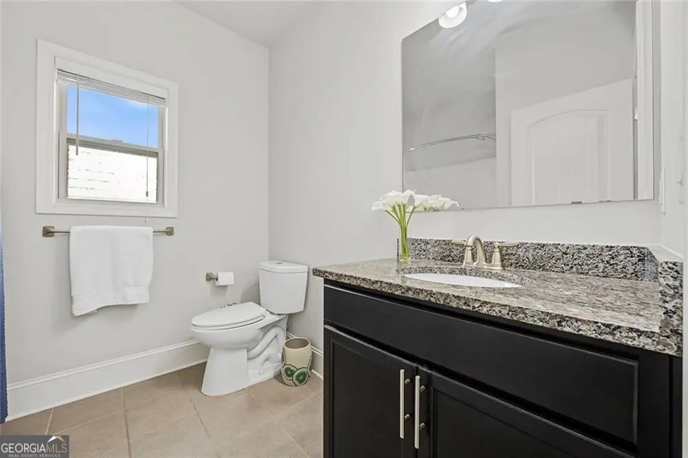 2236 Hamilton Lake PKWY Buford, GA 30519
