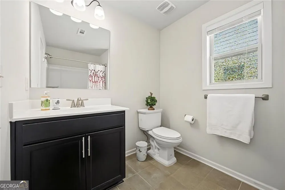2236 Hamilton Lake PKWY Buford, GA 30519