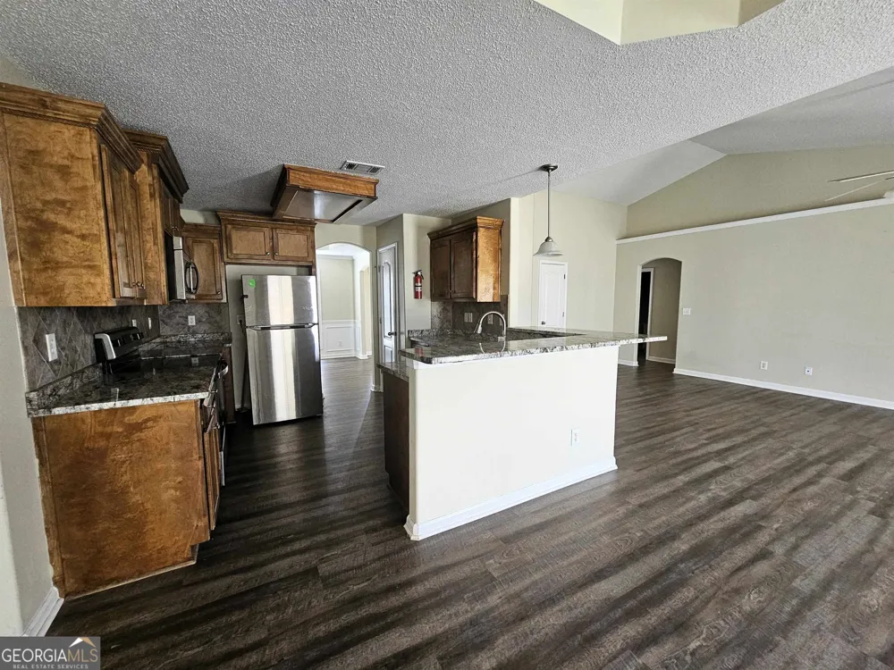 1746 Tugalo DR Jefferson, GA 30549