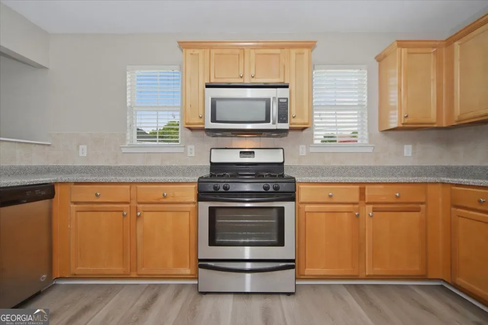 185 Arbor Lake DR Covington, GA 30016