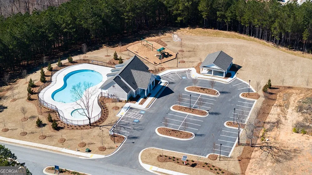 8172 Coldstream DR Fairburn, GA 30213