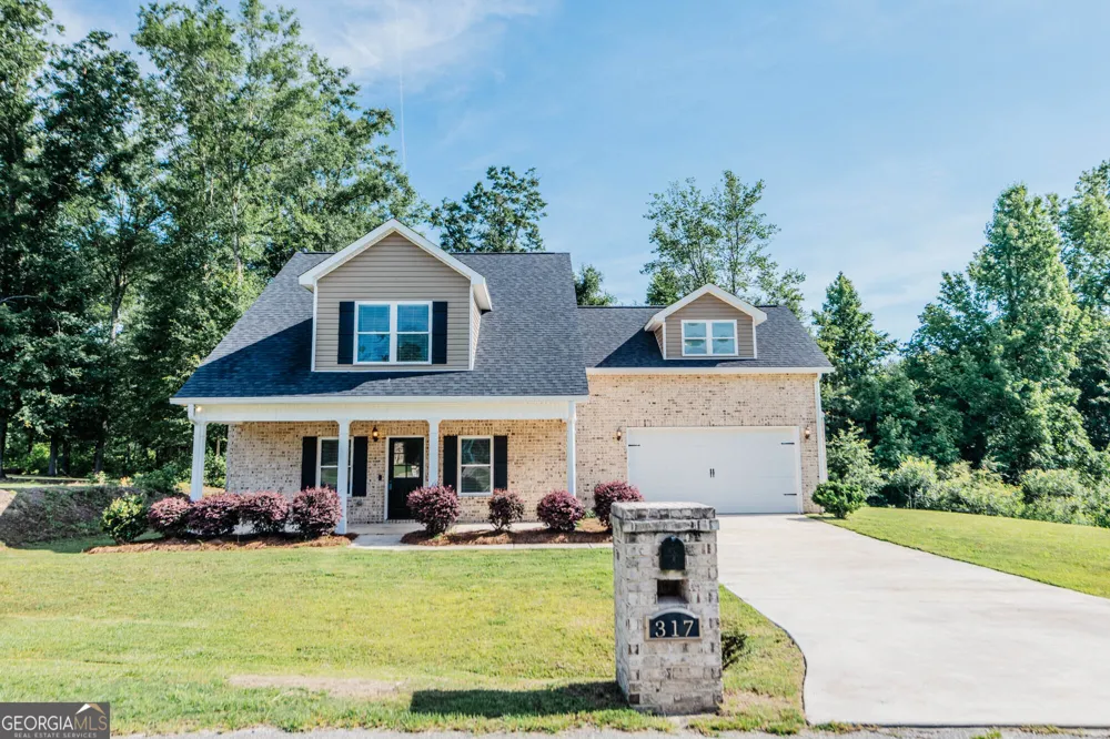 317 Willow Cove CT Lizella, GA 31052