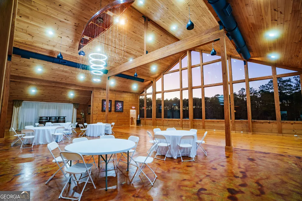 3817 Central AVE Waycross, GA 31503