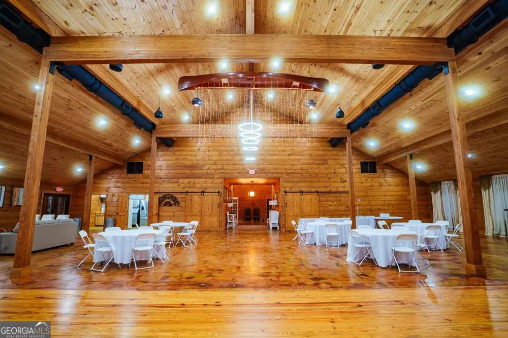 3817 Central AVE Waycross, GA 31503