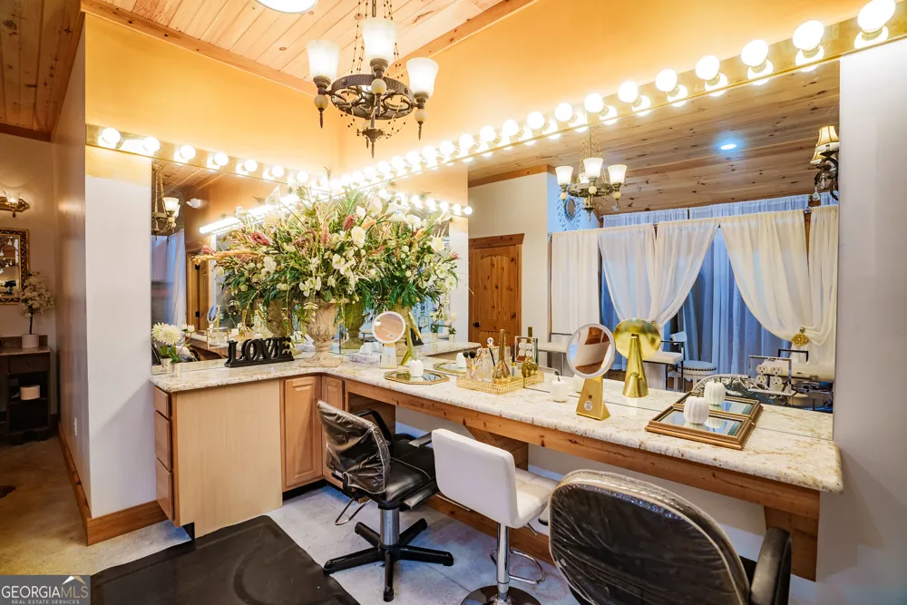 3817 Central AVE Waycross, GA 31503